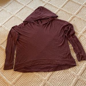 Burgundy thin linen hoody. Size small.